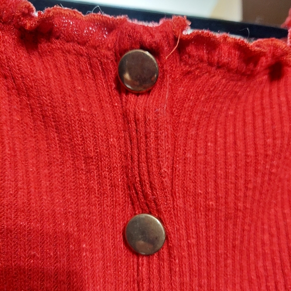 Red Crop Sweater Sz L - Picture 4 of 4